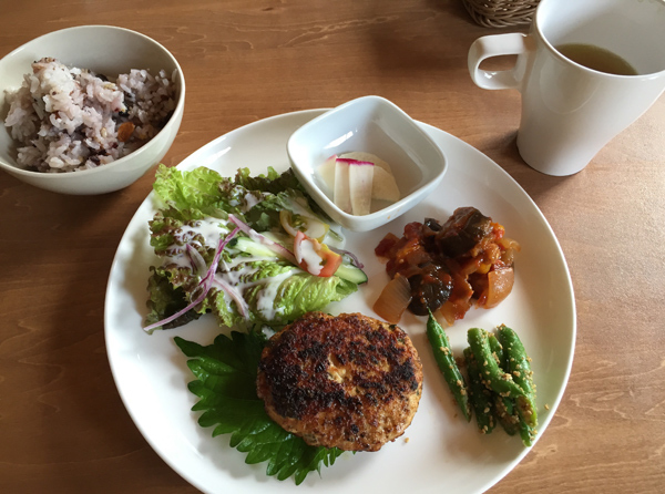 46ban table cafe